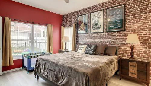 H504E Single Level POOL Home Themed Room by Disney - Foto 5