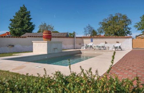 Beautiful Home In Hrboki With Wifi - Foto 8