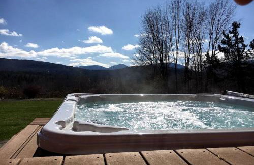 Impressive Cabin with a Pool and Hot Tub Ideal for Weekend Getaways in the Catskills - Foto 18