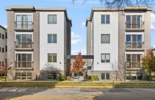 Capri Unit 001 in the Heart of Downtown TC - Foto 56