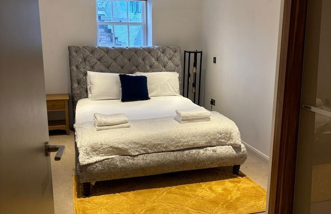 Executive Level Quartermile two Bedroom Apartment - Extremely Central - Foto 2