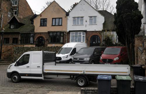 Spaghetti House - 6 Bedroom Contractor House Sleeps 12 Parking for 3 Vans Bromford Duddeston Fort Dunlop Star City Saltley Viaduct HS2 - Photo 2