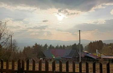 Ludwikówka pod Luboniem, stu-letni domek w górach - Foto 3