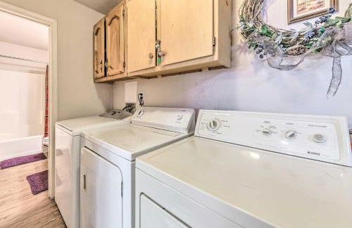 Dog-Friendly Alto Escape with Hot Tub and Foosball! - Foto 27