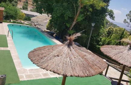 Cortijo el Chorreadero en Parque Natural Sierra de Cazorla - Foto 1