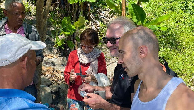 Escursione alle miniere di larimar - Foto 5, Conoscerete molte curiosità sul larimar