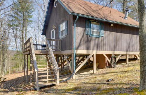 Mountain Retreat with Loft, Fire Pit, and Grill - Foto 21