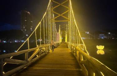 Studio com quarto e banheiro em frente ao Parque do Lago Acomoda até 2 pessoas 1 cama - Foto 17