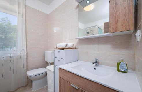 Beautiful Apartment In Labin - Photo 29