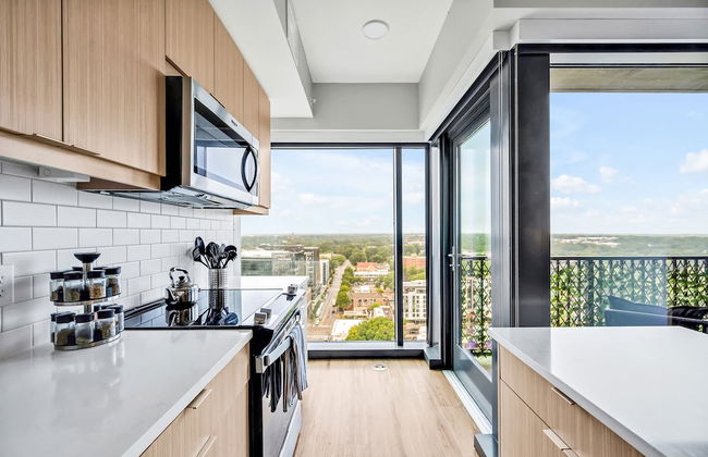 High-rise Apt Raleigh Free Parking Sunset View 1 - Foto 15