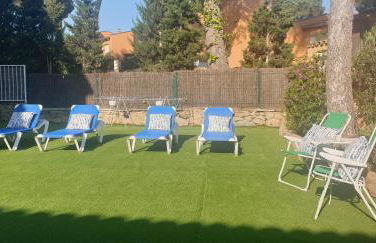 Casa con jardín a 30 metros de la playa. VC. - Foto 3