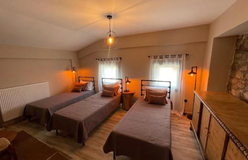 Vrachos est 1925 - Foto 35