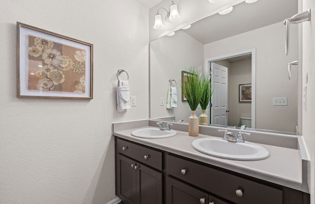 New! Family-friendly Home w/ Pool Table, King Beds - Photo 24