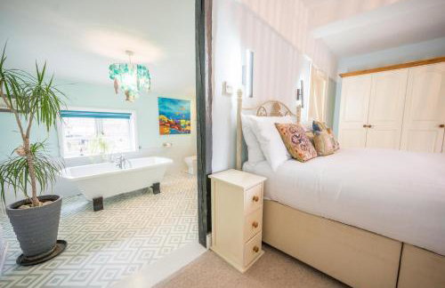 The Old Bakery, Wrentham - Photo 38