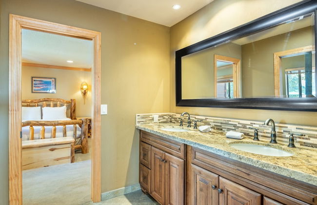 Frosted Shore by Avantstay Luxury Lake Views - Photo 32