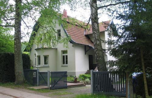 "Villa am Waldweg" Comfortable holiday residence - Foto 2