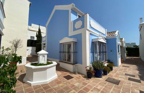 Charming 1 bedroom suite with shared kitchen next to Puerto Banus - Foto 1