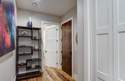 Large 3 bedroom 3 and a half Bath Downtown Condo - Foto 6