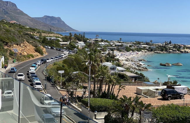 Clifton YOLO Spaces – Clifton Beachfront Penthouse - Photo 43