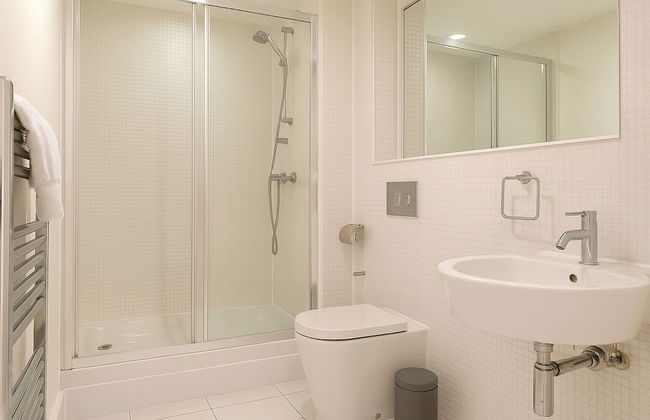 Still Life Canary Wharf Executive - Photo 23