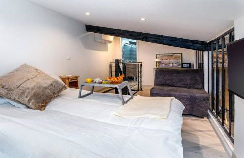 PENTHOUSE Loft 5MIN PALAIS DES FESTIVALS AND BEACH terrace view on castle - Photo 20