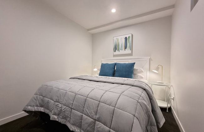 Luxe Apt w Harbour-Sunset Views -Parking - Foto 8