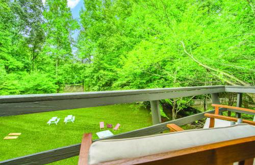 7 Bdrm, Pickleball, Bball, HotTub, FirePit, Golf! - Foto 73