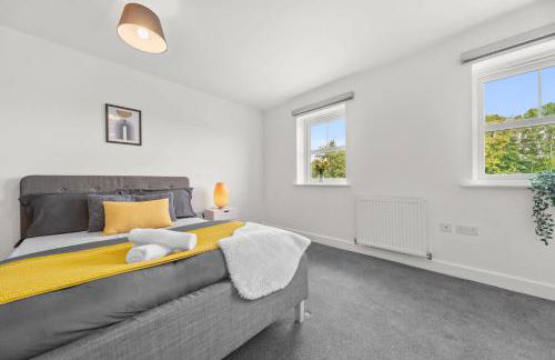 Modern 2-Bed House 10-min to Leeds City Centre - Photo 12