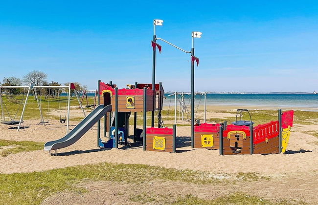 Cozy Cottage Near Beach in Ahus - Foto 14