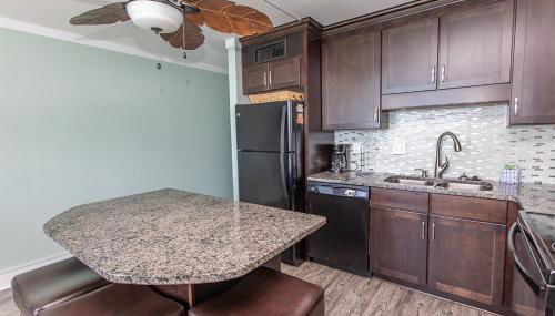 ROYAL GARDEN RESORT 903 condo - Photo 5