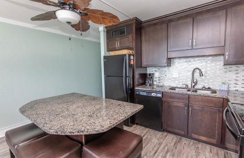 ROYAL GARDEN RESORT 903 condo - Photo 5