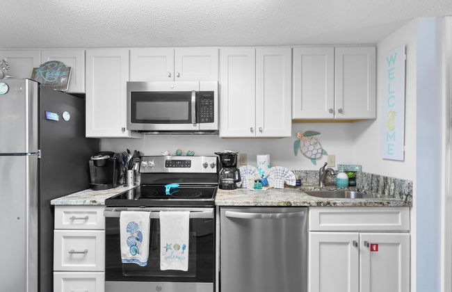 Salt and Light Surf & Racquet 204B - Photo 9