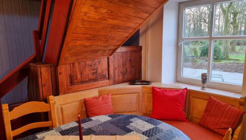 Die alte Waldkate - Windschief und mitten in der Natur - Foto 2