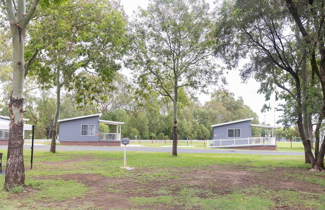 Coonamble Riverside Holiday Park - Foto 40