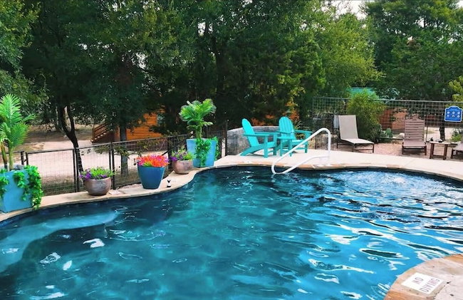 Log Cabin for Family Glamping Vacation near San Antonio - Foto 66