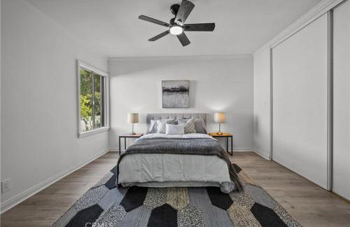 Fully Furnished 1-Bedroom - Foto 3