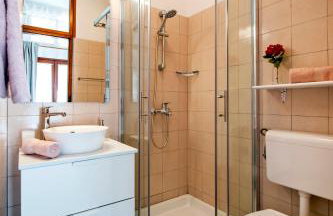 Charming House Nino with a fenced yard - Foto 2