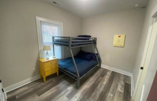 Lincolnton Rail Trail Downtown Family Home - Newly Renovated Walk to Main St and Splash Park - Photo 20