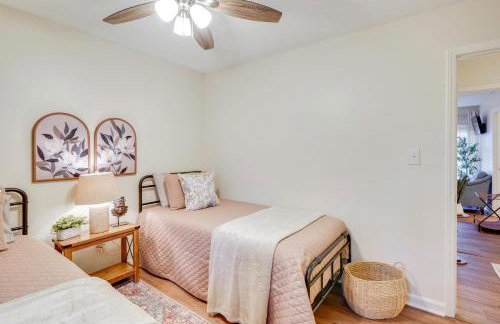 Petals and Pillows Getaway 1 Mi to Dtwn Wendell! - Foto 17