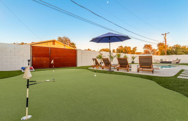 The Melrose ASU Pool Workspace Firepit - Photo 44