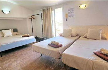 Casa con piscina en costa Barcelona - Photo 36