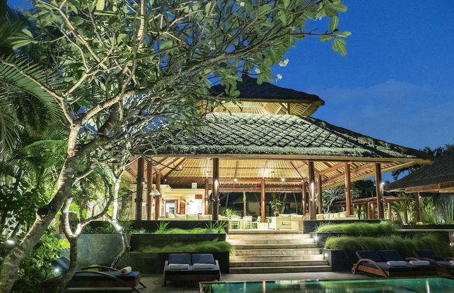 Sound of the Sea Villa - Photo 33