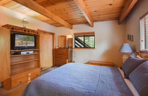 Lake Tahoe Treasure! Minutes From Beach & Skiing - Foto 55