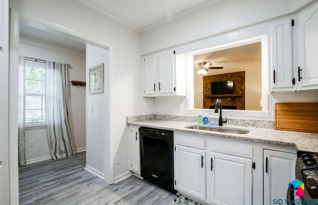 Close to I-95 Savannah Long Stays Pets - Foto 36