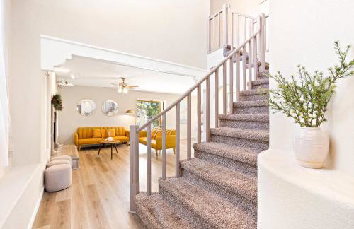 Pool-side Villa with Perfect Views - Foto 58