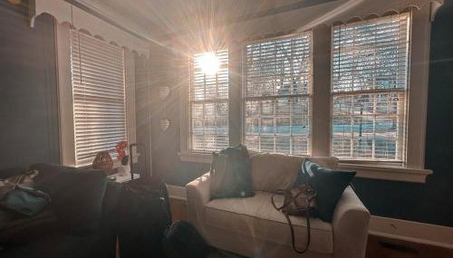 101 yr comfy Historic Home quiet private parking - Foto 2