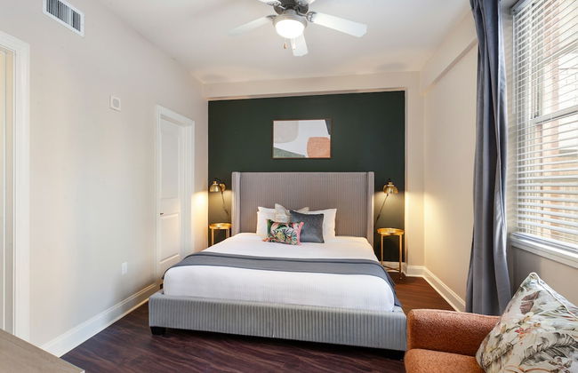 Spacious Modern Condos near French Quarter - Photo 15