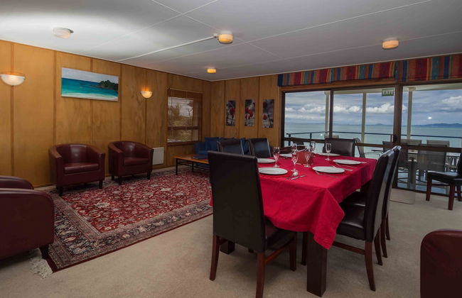 By the Bay Beachfront Apartments - Foto 25