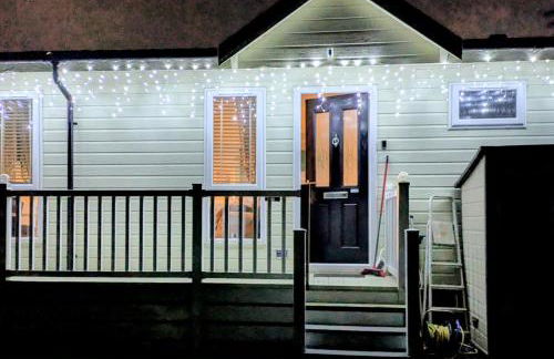 Unique 2 bed lodge - Photo 13