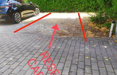 BHH Appartamento Signorini Bologna -wwwbolognaholidayhomecom- Parcheggio Riservato e Giardino - Holiday House Bologna Garden Parking - Foto 3